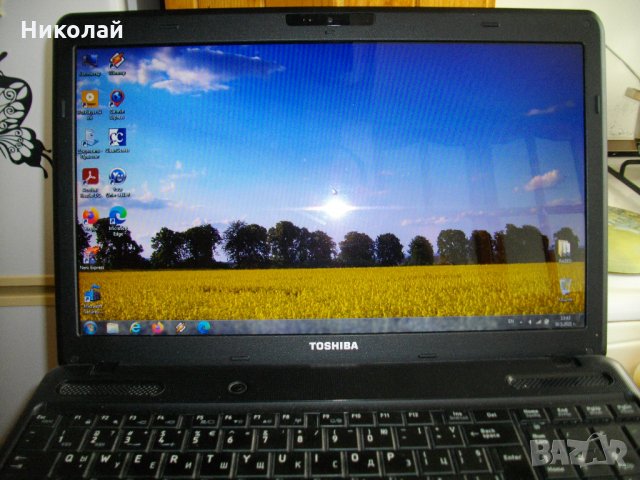 Лаптоп TOSHIBA satellite , снимка 2 - Лаптопи за дома - 33045350