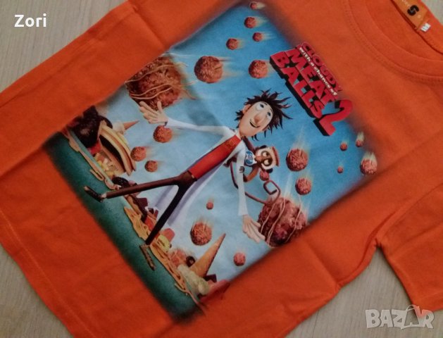 Портокалова тениска с щампа "Облачно с кюфтета", снимка 2 - Детски тениски и потници - 26279263