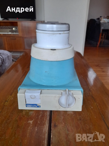 Стара кафемелачка Predom