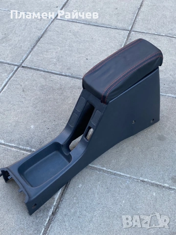 Подлакътник Хонда Сивик 6