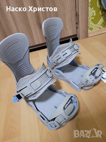 Чисто Нови Сноуборд Автомати Drake Reload Fyve, снимка 2 - Зимни спортове - 53563546