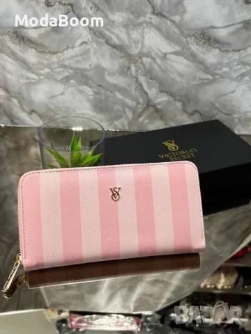 Victoria's Secret дамски портмонета Различни цветове , снимка 4 - Портфейли, портмонета - 48464662