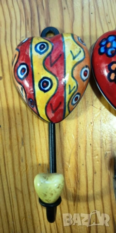 Ръчно рисувани керамични закачалки във форма на сърце, снимка 3 - Декорация за дома - 53296102