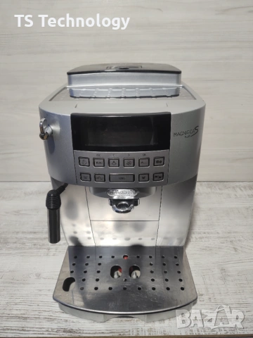 Кафеавтомат - робот Delonghi MAGNIFICA S plus