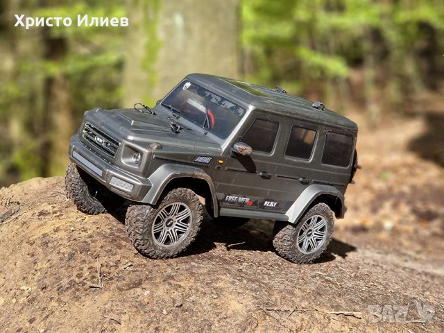 Акумулаторен Джип Автомобил 4х4 Мощен мотор RC с Батерия ,зарядно 1:10 , снимка 6 - Коли, камиони, мотори, писти - 43070267