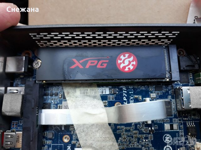 SSD M2 PCI-e Gen3 x 4 Adata 256 GB малко ползвани, здрави, снимка 1