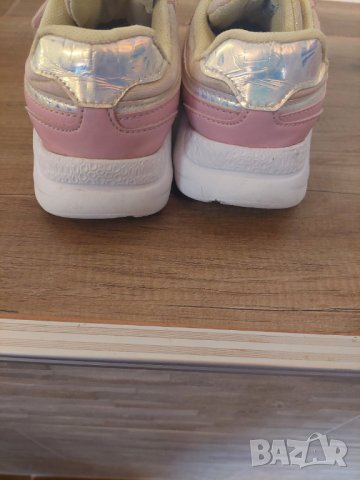 Детски розови маратонки Waikiki , снимка 4 - Детски маратонки - 38851581