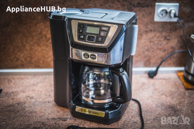 Кафемашина Russell Hobbs 22000-56, 1025 W, снимка 1 - Кафемашини - 43730439