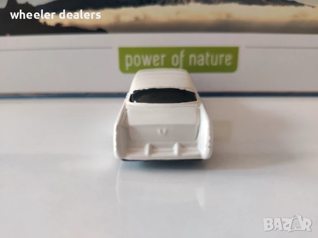 Метална количка Maisto Chrysler 1956 300B, снимка 4 - Колекции - 50835641