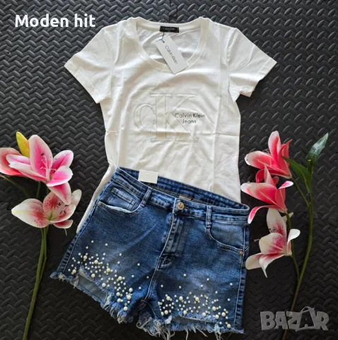 Calvin Klein тениска в комплект с дънкови панталонки с перли, снимка 1