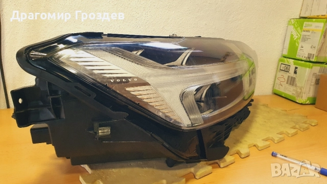 Оригинален десен фар за Volvo XC60 II / Волво ХЦ60 (2017-2023), снимка 5 - Части - 51961800