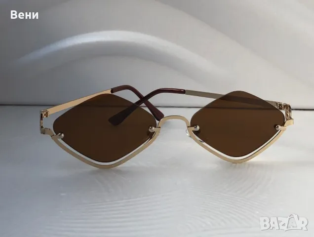 Топ модел дамски слънчеви очила колекция /2025/, снимка 10 - Слънчеви и диоптрични очила - 50416464