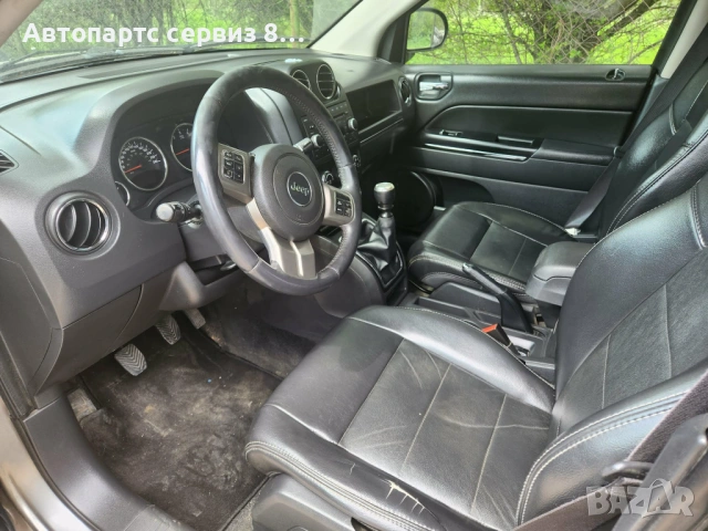 на части Джип Компас jeep Compass 2.2 d 2011, снимка 3 - Автомобили и джипове - 53075962