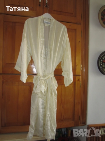 пижама ест.коприна/сатен/ –унисекс- VIRGINIA  BEACH;   ХАЛАТ- LILIAN  VENON  ;БЕЛЪО, снимка 9 - Бельо - 22121947