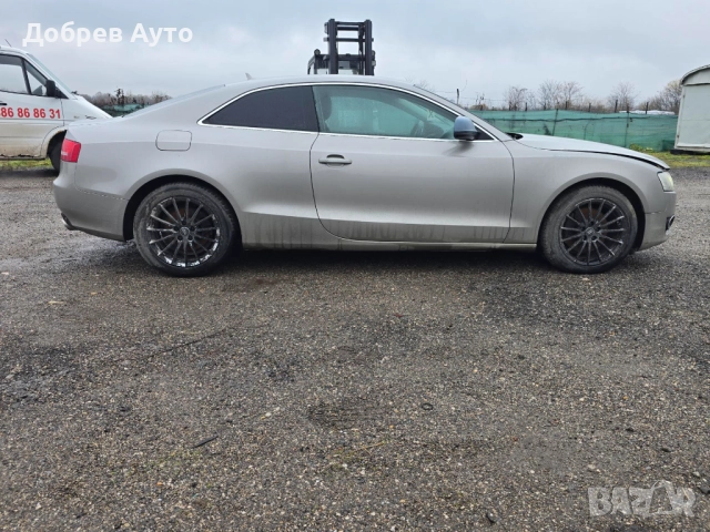    **САМО НА ЧАСТИ***  Audi A5 8T 2.7TDI, Multitronic, Distronic, снимка 3 - Автомобили и джипове - 52576281