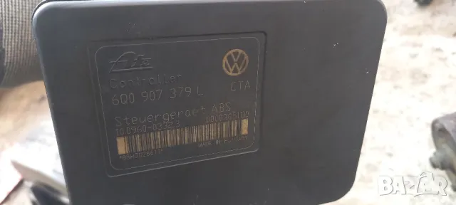 ABS помпа VW Polo IV, снимка 2 - Части - 47707773