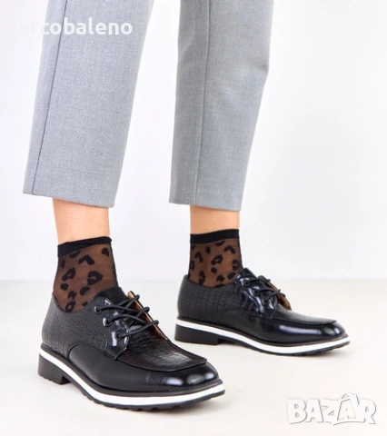 Дамски черни обувки с релефна форма Kerawa и квадратен връх, снимка 2 - Дамски ежедневни обувки - 53295554