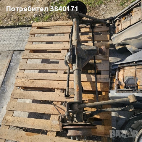 Продавам заден мост за Jeep Wrangler jk дана 44