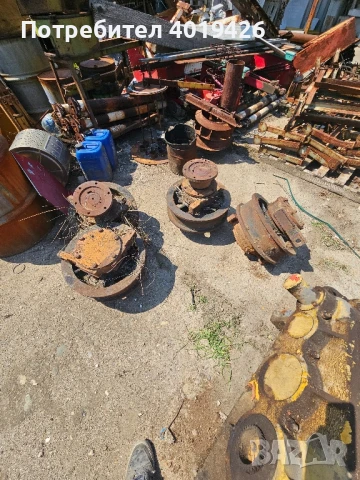 Колела от количката на 32 тонен козлови кран 