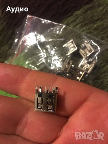 ОРИГИНАЛНИ USB букси за панели на CD-та PIONEER също така и в черно, снимка 7 - Аксесоари и консумативи - 27230976