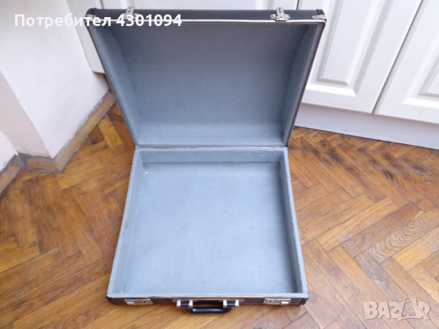 Куфар за акордеон, снимка 4 - Акордеони - 51757909