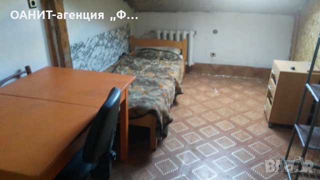 Таванска с стая за живеене в жк Гео Милев,София, снимка 10 - Стаи под наем - 26226668