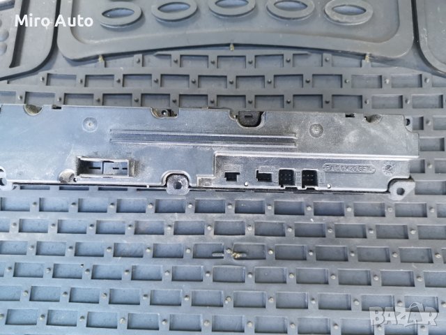 Модул с бутон за Аварийни светлини от Мерцедес Ц класа w203, снимка 2 - Части - 38088331