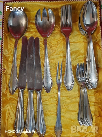 Комплект прибори за хранене Violet Roneusil, снимка 5 - Антикварни и старинни предмети - 53469625