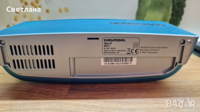 Портативно радио Grundig Music  60, снимка 5 - Радиокасетофони, транзистори - 39271834