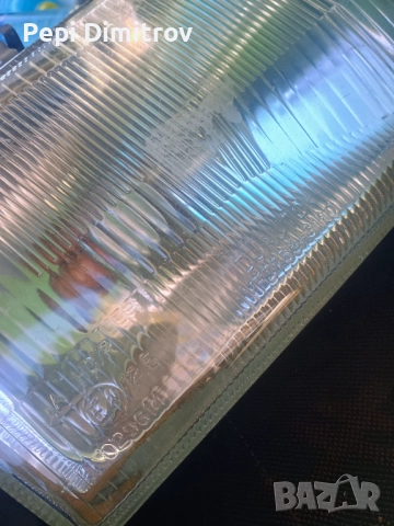 Десен фар  зa Ford Courier - 1989-1995 фиеста мк3 , снимка 2 - Части - 52415613