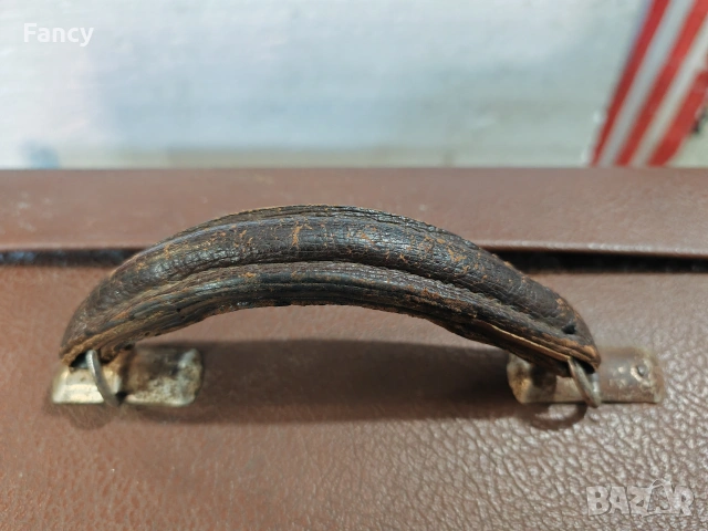 Стар куфар 65/45 см, снимка 11 - Антикварни и старинни предмети - 53179931