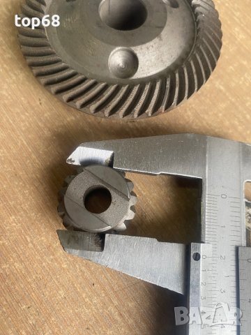 Зъбна двойка пиньон и корона за ъглошлайф Макита GA 9069 GA9067, снимка 2 - Резервни части за машини - 43434591
