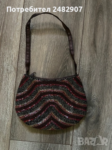 Малка бутикова чанта, снимка 3 - Чанти - 53423484