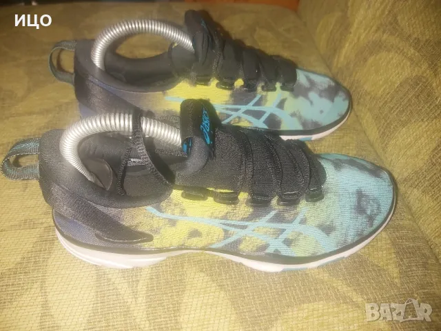 Дамски маратонки Asics , снимка 5 - Маратонки - 47784456