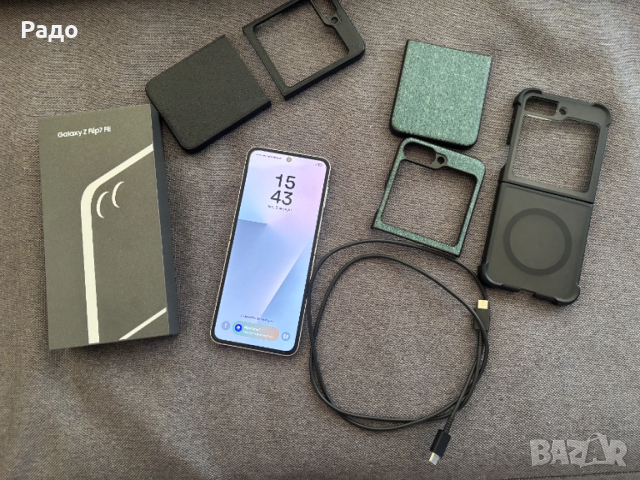 Samsung Z Flip 7 FE 256 GB - 1350 лв. / 690.24