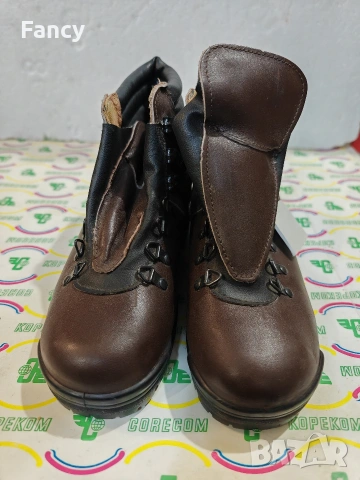 Туристически обувки Младост 37 номер. , снимка 2 - Дамски боти - 53358346