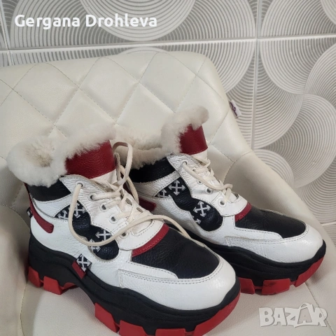 Зимни дамски спортни обувки