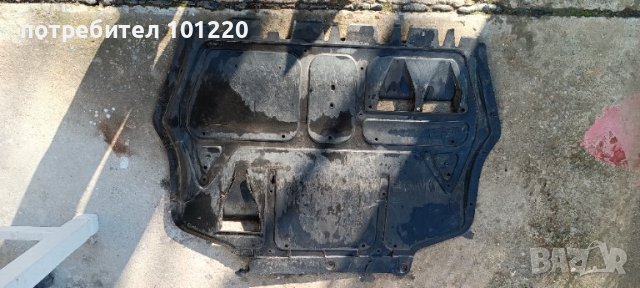 Оригинална кора под двигател Vw Golf 4, Bora, снимка 2 - Части - 43921962