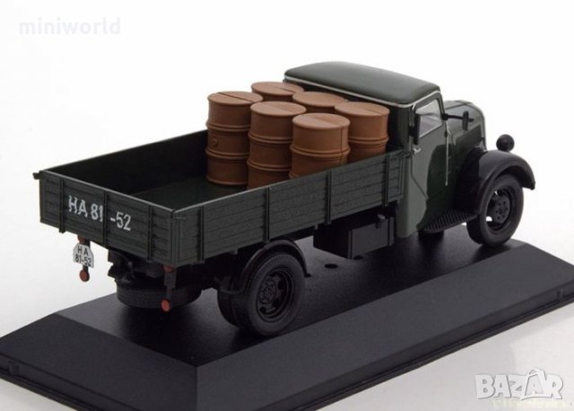 Phänomen Granit 27 1950 Donkergroen - мащаб 1:43 на IST Models модела е нов в PVC дисплей-кейс, снимка 7 - Колекции - 27490713