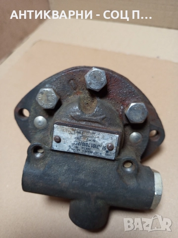 Стара Хидравлична Помпа За Машини Техника. , снимка 8 - Антикварни и старинни предмети - 52539888