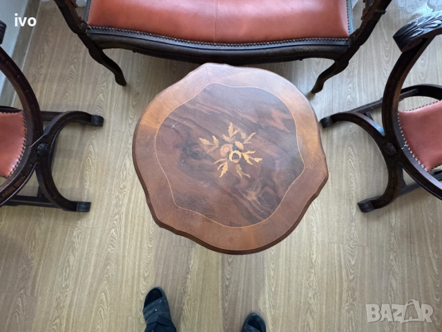 Антикварна гарнитура с масичка, снимка 2 - Дивани и мека мебел - 53058681