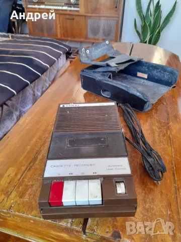 Стар касетофон Eaglet, снимка 2 - Антикварни и старинни предмети - 48730870