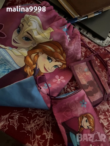 Детска чанта за спорт- физическо, несесер и портмоне Елза и Анна , снимка 2 - Други - 51476380
