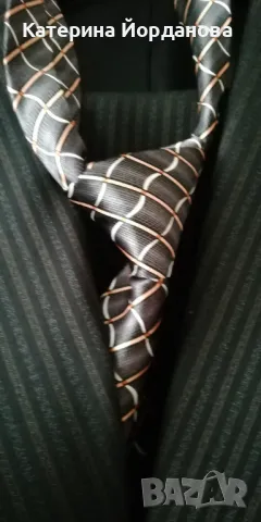 Официален мъжки костюм , снимка 3 - Костюми - 48095154