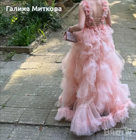 Бална рокля