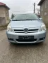 Toyota Corolla Verso 2.2 D-CAT на части , снимка 2