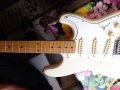 Японска китара  Hondo Stratocaster 1981