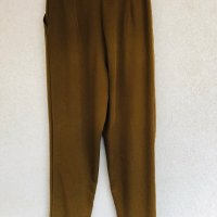 Красив модерен панталон Германия, снимка 4 - Панталони - 28215106