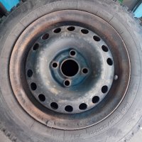 Зимни гуми с джанти , снимка 2 - Гуми и джанти - 43106847