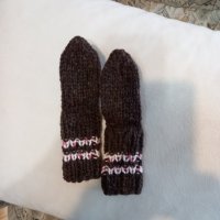 Ръчно плетени бебешки чорапи от вълна , ходило 10 см., снимка 2 - Бебешки чорапи - 39807032
